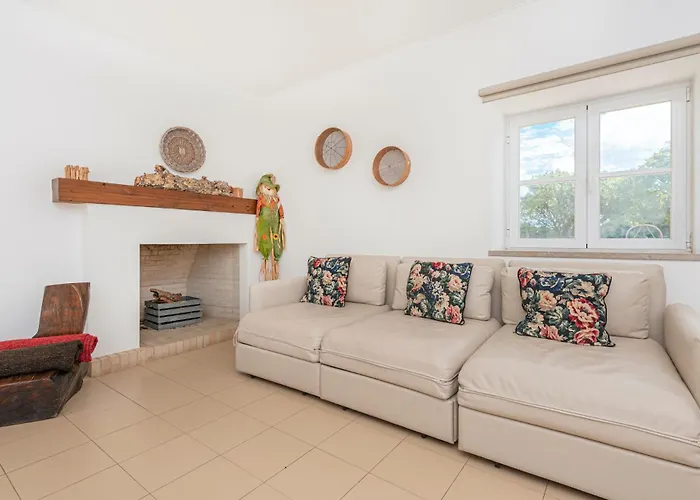 Casa Do Pomar * Sesimbra