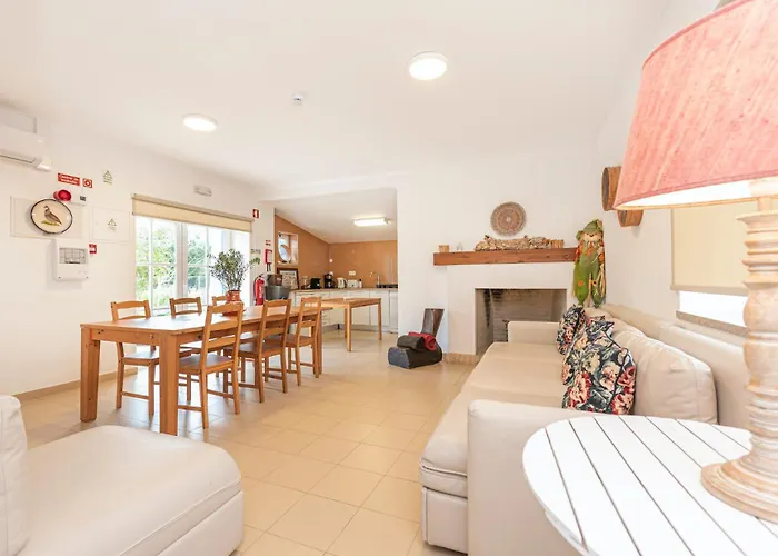 Casa Do Pomar * Sesimbra